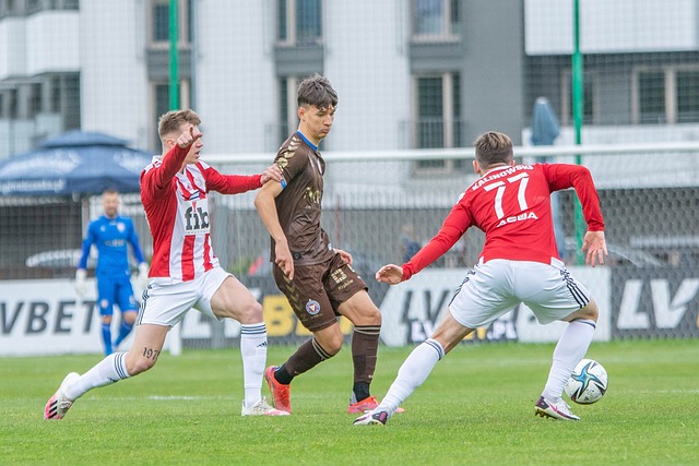 太阳惨败！杜兰特23+6+2，赛后华子去找杜兰特，只有比尔没有退场.